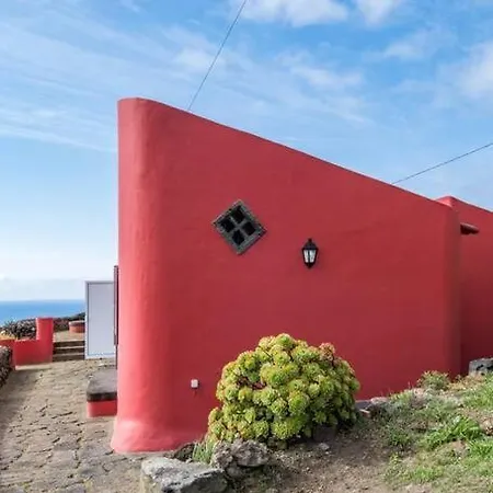 Casa Do Cascalho Holiday home Fenais da Ajuda